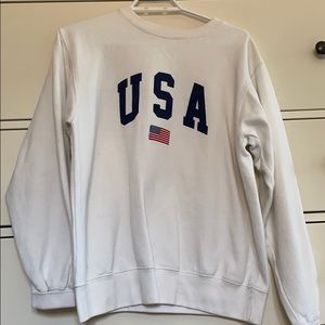 Brandy Melville crewneck